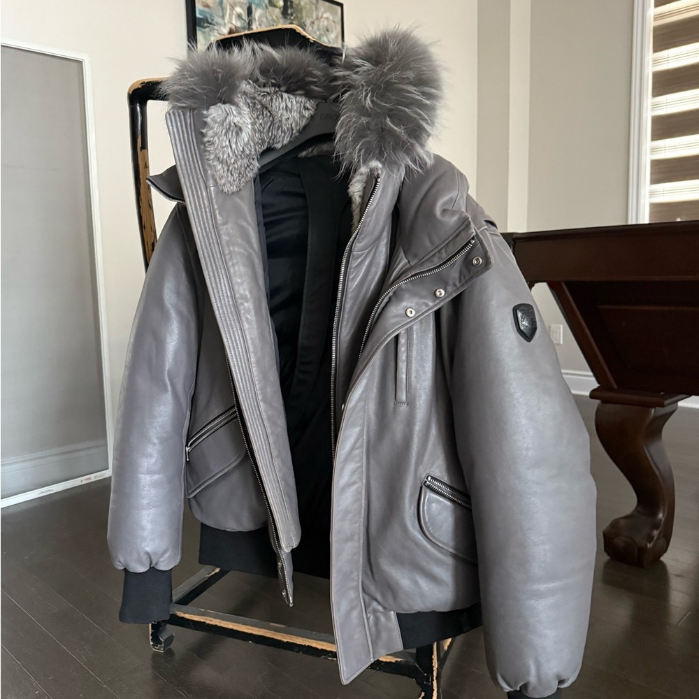 RUDSAK Men's Gray Puffer Jacket with Fur Trim - Picture 2 of 8